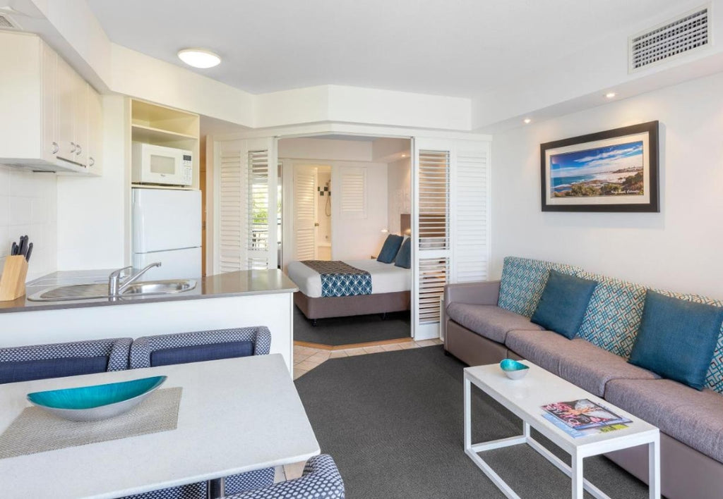 Ramada resort by Wyndham Golden Beach | Go Deal Voucher | $99 Deposit