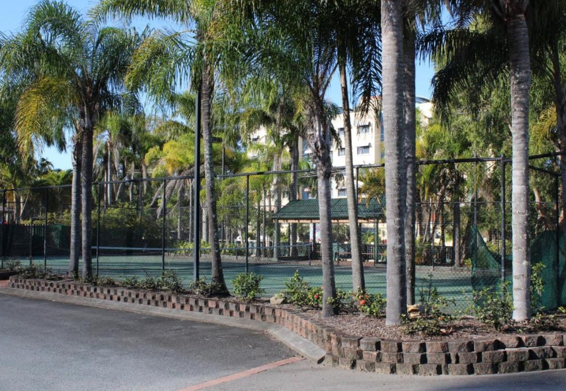 Oaks Oasis Resort | GO Deal Voucher | $99 Deposit