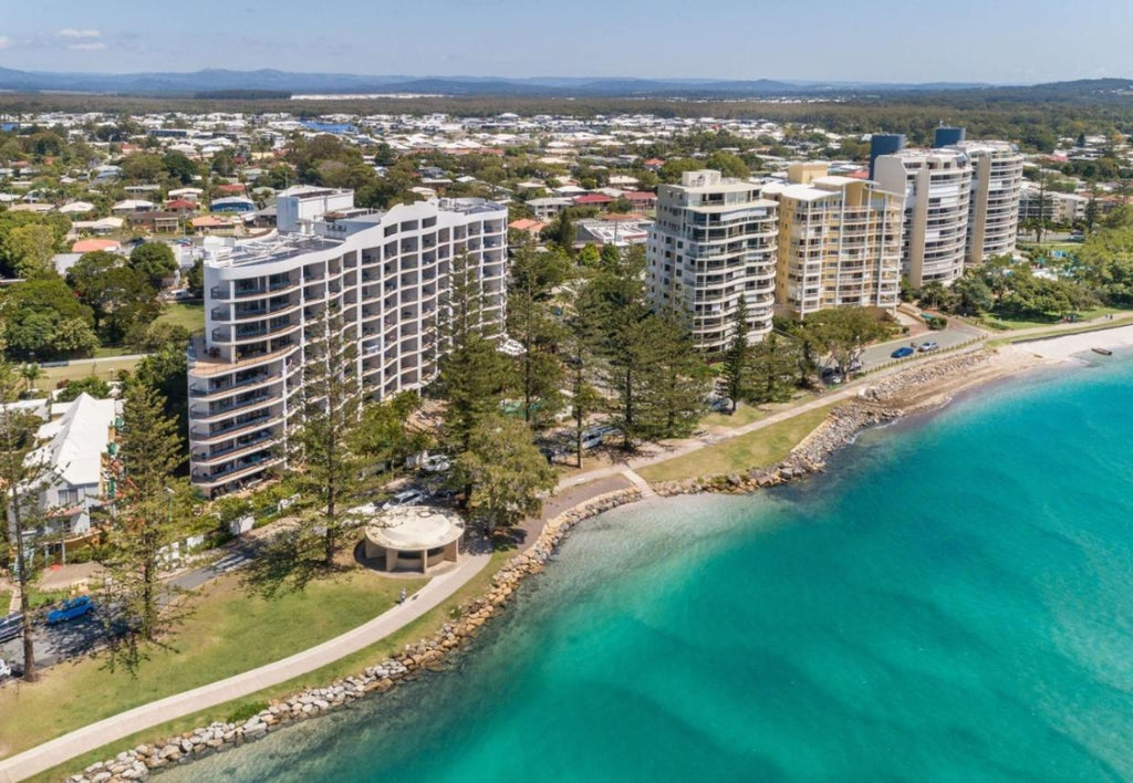 Ramada resort by Wyndham Golden Beach | Go Deal Voucher | $99 Deposit