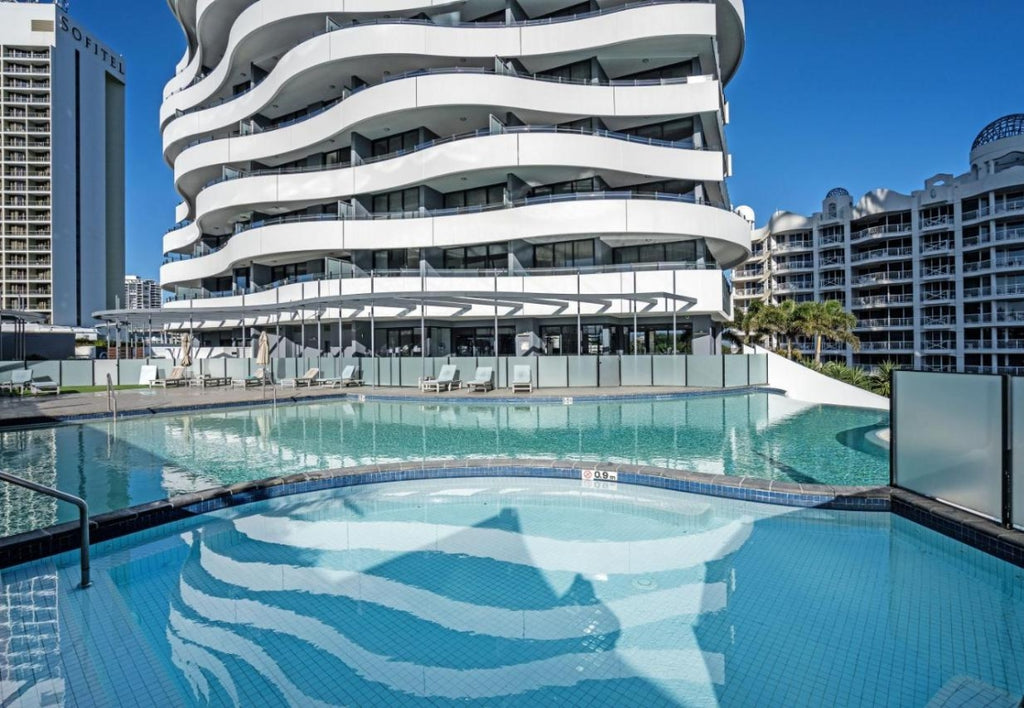 Wave Resort Broadbeach | Go Deal Voucher | $99 Deposit